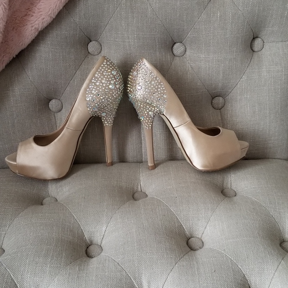 Aldo bling heels